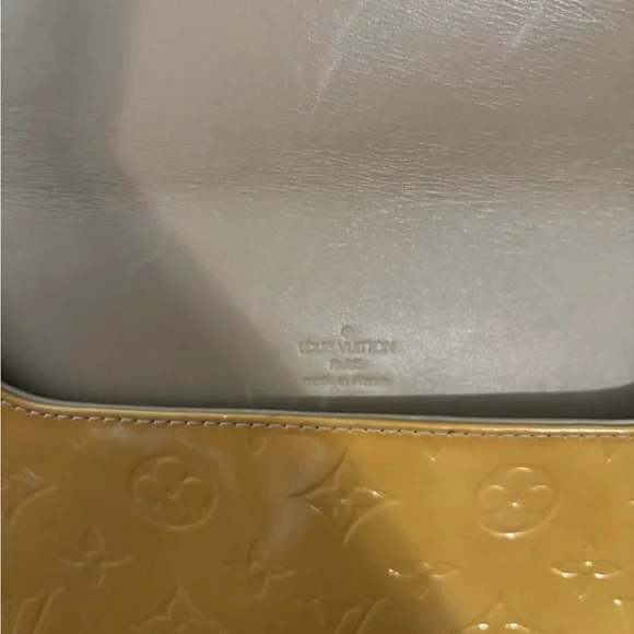 Louis Vuitton Yellow Patent Bag - Picture 8 of 11